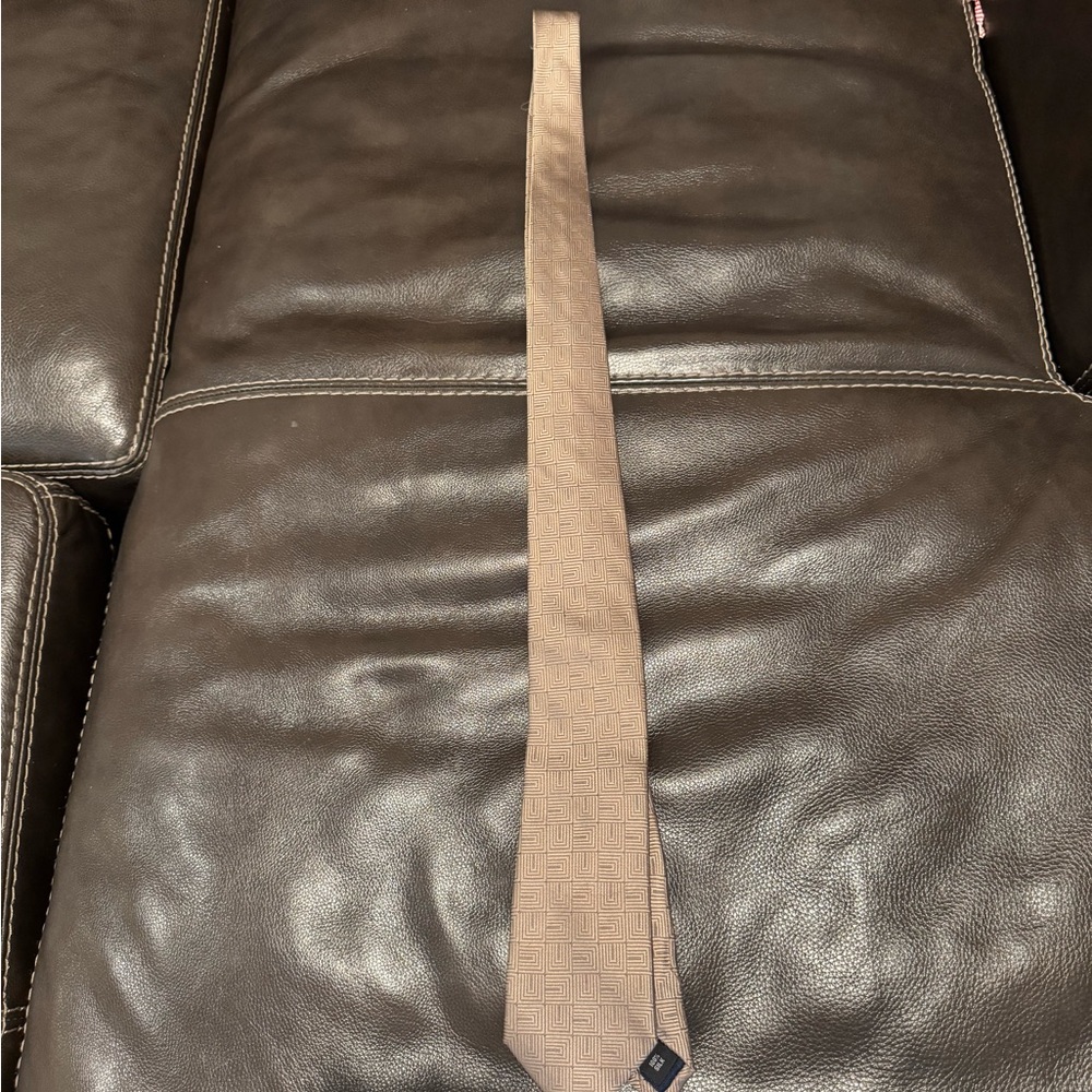 Michael Kors Elegant Tan Necktie